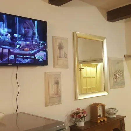 Dimora Genovese شقة
